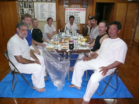 2006/6/27(Ginowan Dojo: Katsuji Tamayose sensei and Takashi Arakaki sensei) Steve Banchick,Dan Richuse,Robert Otto,Joe Montanino,Larry Stynchula, Melvn J. Kukich and Jeff Sulzbach (Welcome party.)